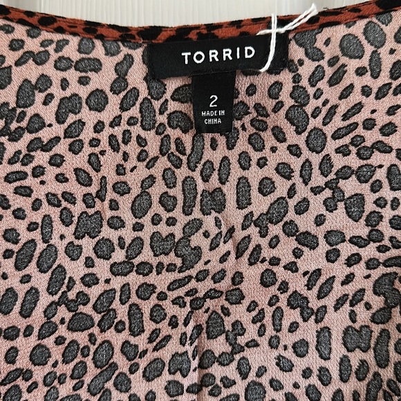 Torrid Top - Picture 3 of 4